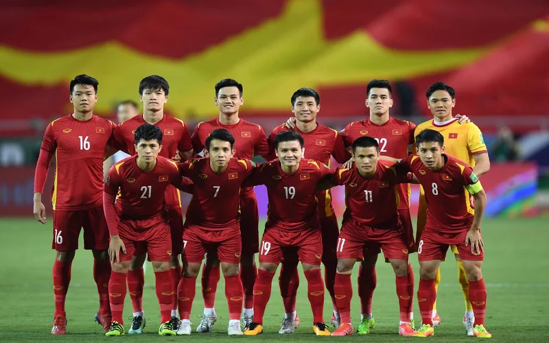 Đội bóng đá có bao nhiêu người? Tìm hiểu đội hình thi đấu đầy đủ