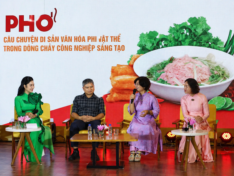 Phở bò là món ăn biểu tượng, gắn với đời sống hằng ngày và niềm tự hào ẩm thực Việt Nam. 