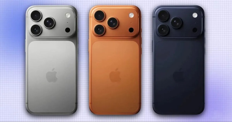 iPhone 17 Pro Max có ba màu chính thức gồm Cosmic Orange, Deep Blue và Silver, phù hợp với nhiều phong cách người dùng.
