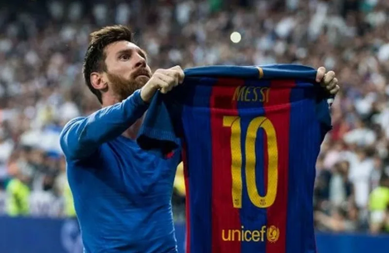 Với 672 bàn thắng, Messi trở thành biểu tượng ghi bàn lớn nhất trong lịch sử Barcelona.
