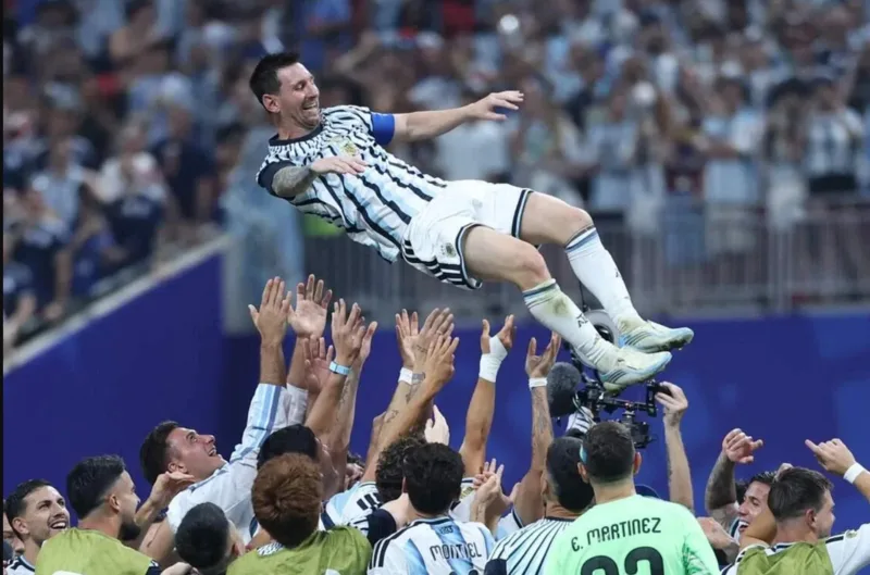 Với 21 bàn thắng tại World Cup, Messi được nhắc đến như chân sút vĩ đại nhất lịch sử giải đấu.